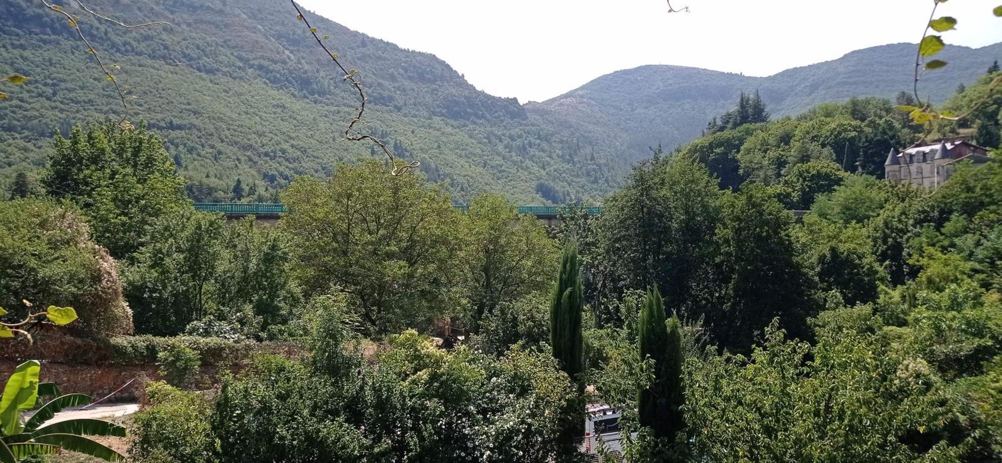 Entre Ciel Et Montagne Bez-et-Esparon Exterior foto